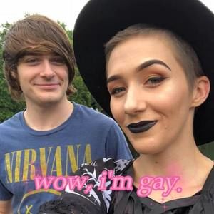 Meet your Posher, Shelly